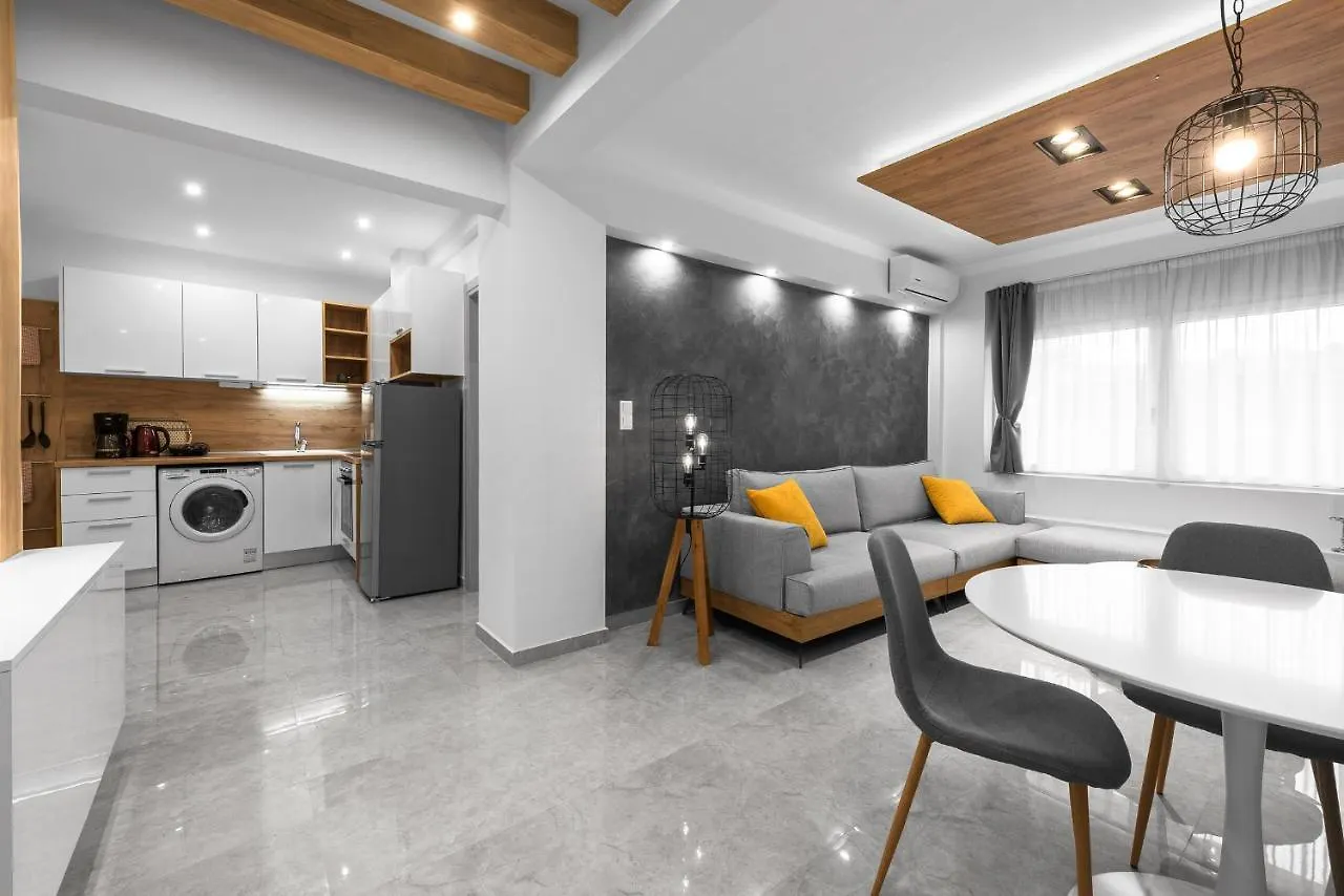 Apartment Ferienwohnung Wood N White, Nilie Hospitality Mgmt Thessaloniki